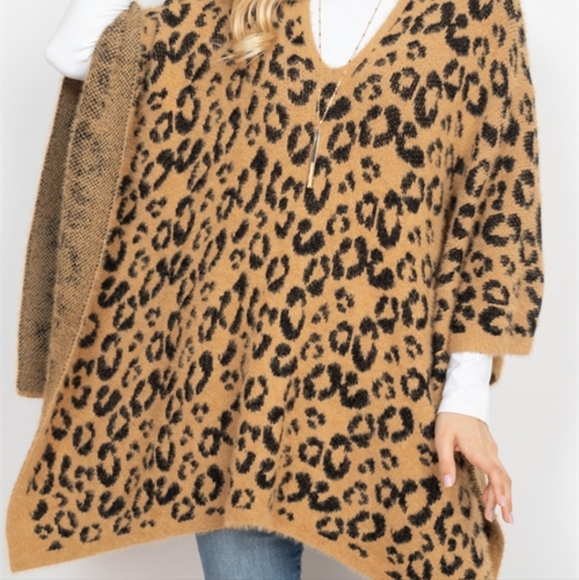 Leopard Print Knit Poncho - Picture 9 of 9